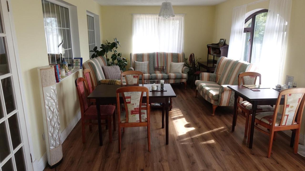 Goldenhill Guesthouse Omagh Bagian luar foto