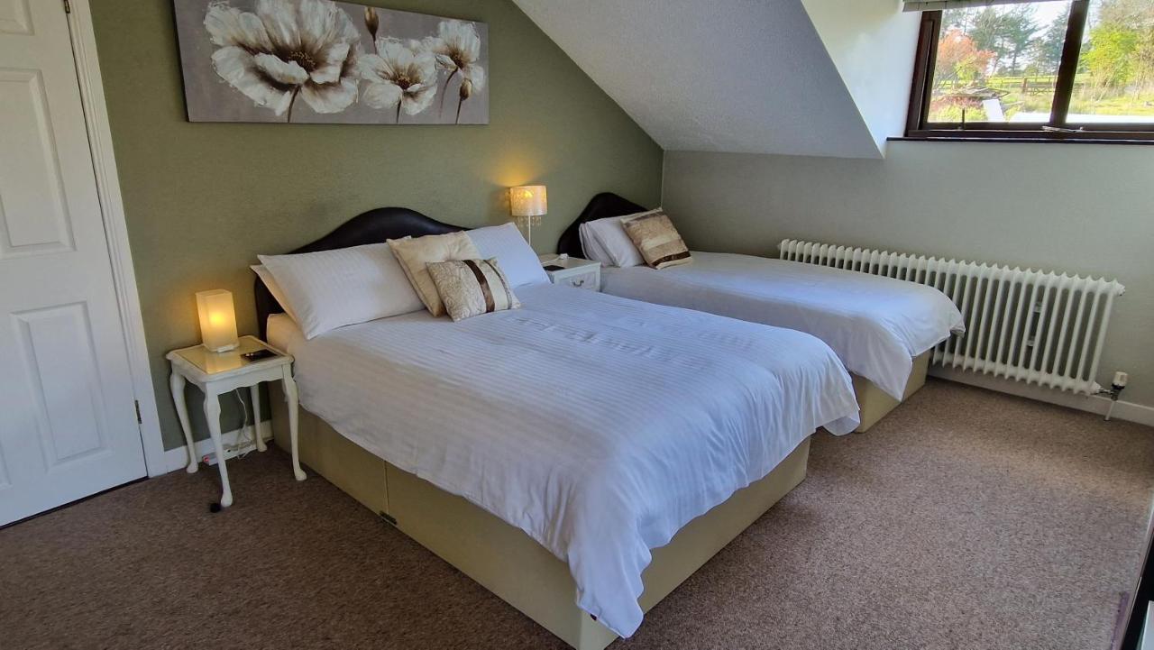 Goldenhill Guesthouse Omagh Bagian luar foto