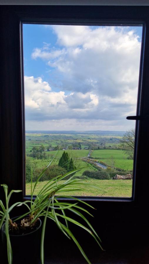 Goldenhill Guesthouse Omagh Bagian luar foto